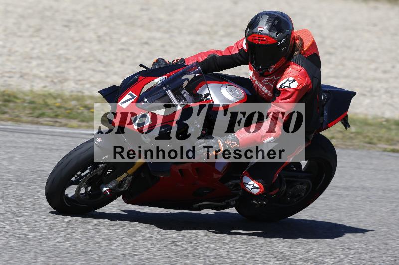 /06 08.04.2026 Cornu Master School ADR/Gruppe gruen/70